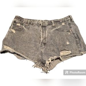 ***LAST CHANCE*** 3/$15 Wild Fable High Rise Cutoff Shorts